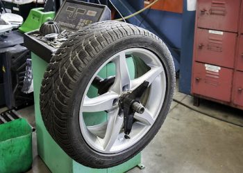 Équilibrage des Pneus : Pourquoi Vous Devriez Faire Équilibrer vos Pneus en Côte d’Ivoire